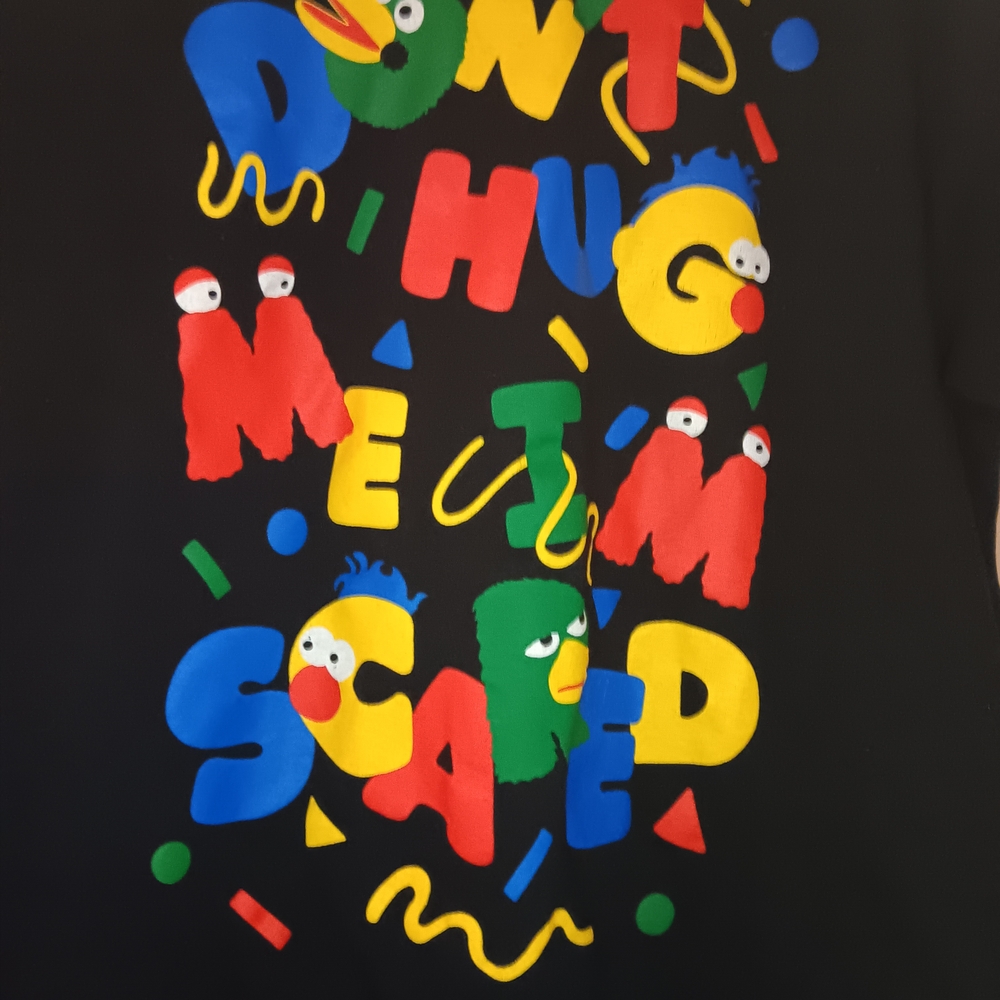 DHMIS Don't Hug Me I'm Scared Graphic Tee Sz L